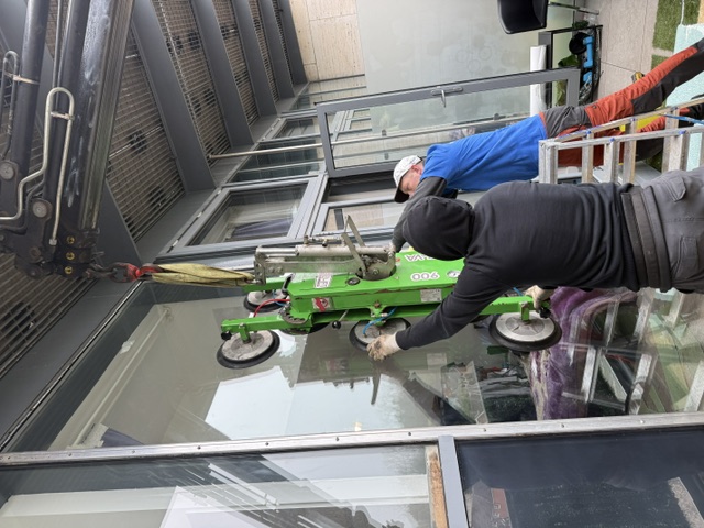 About Greenford Glazing